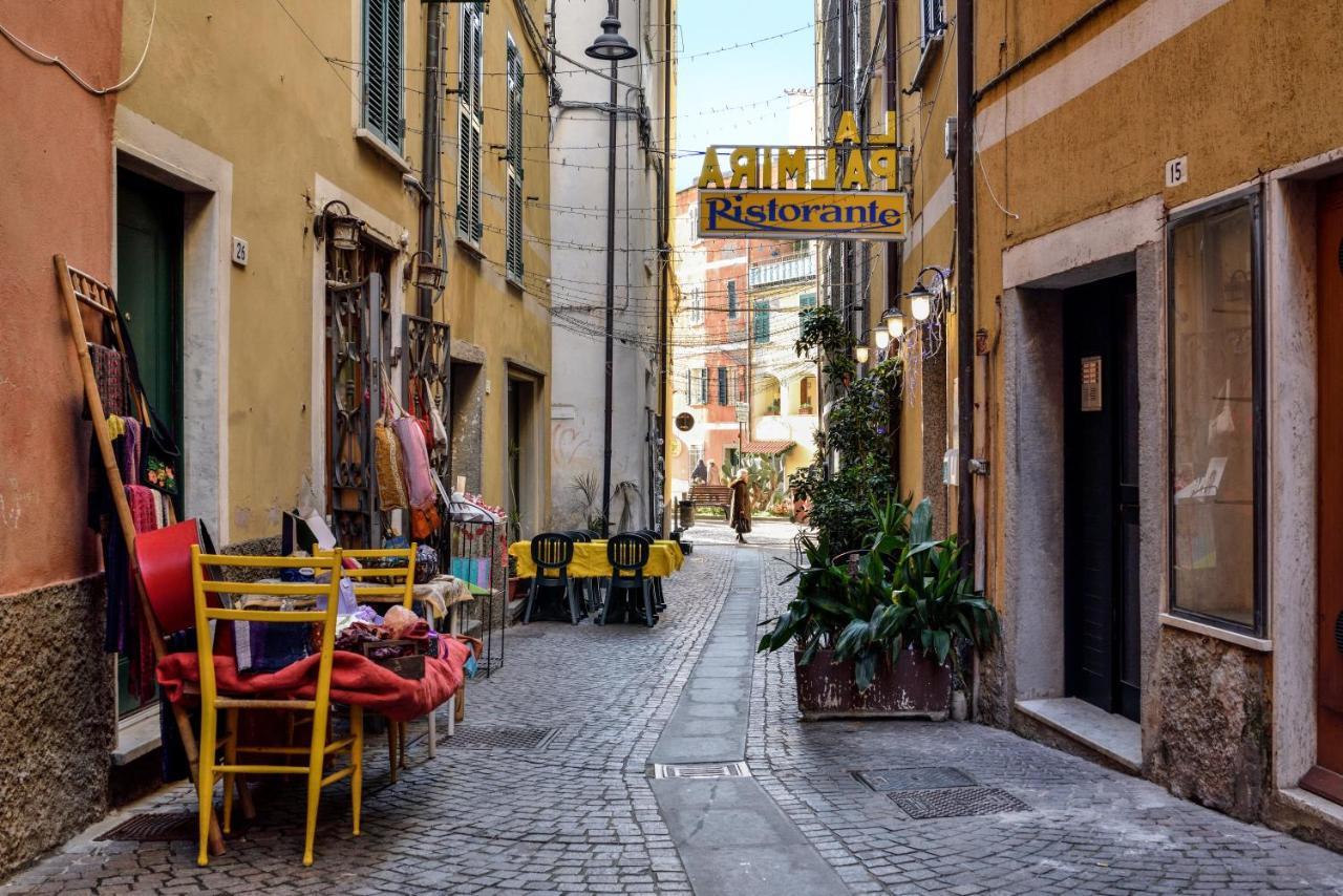 Vienna's House * Lerici
